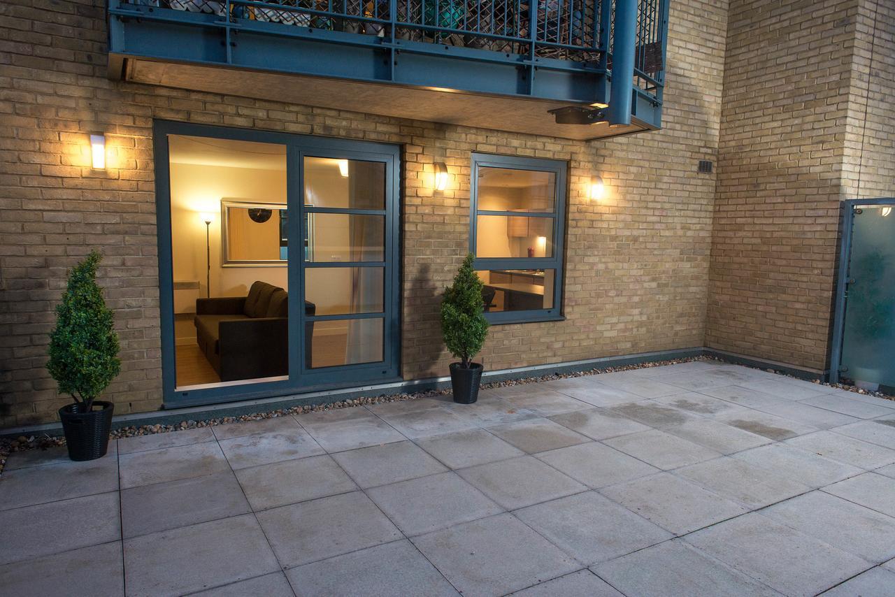 Royal Limehouse Apartment Лондон Екстериор снимка