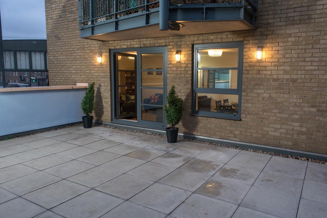 Royal Limehouse Apartment Лондон Екстериор снимка